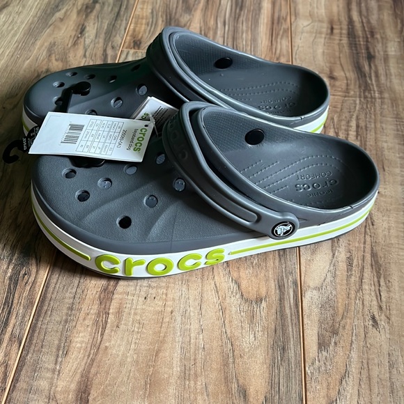 CROCS Other - Crocs BAYABAND SIZE 9 MENS